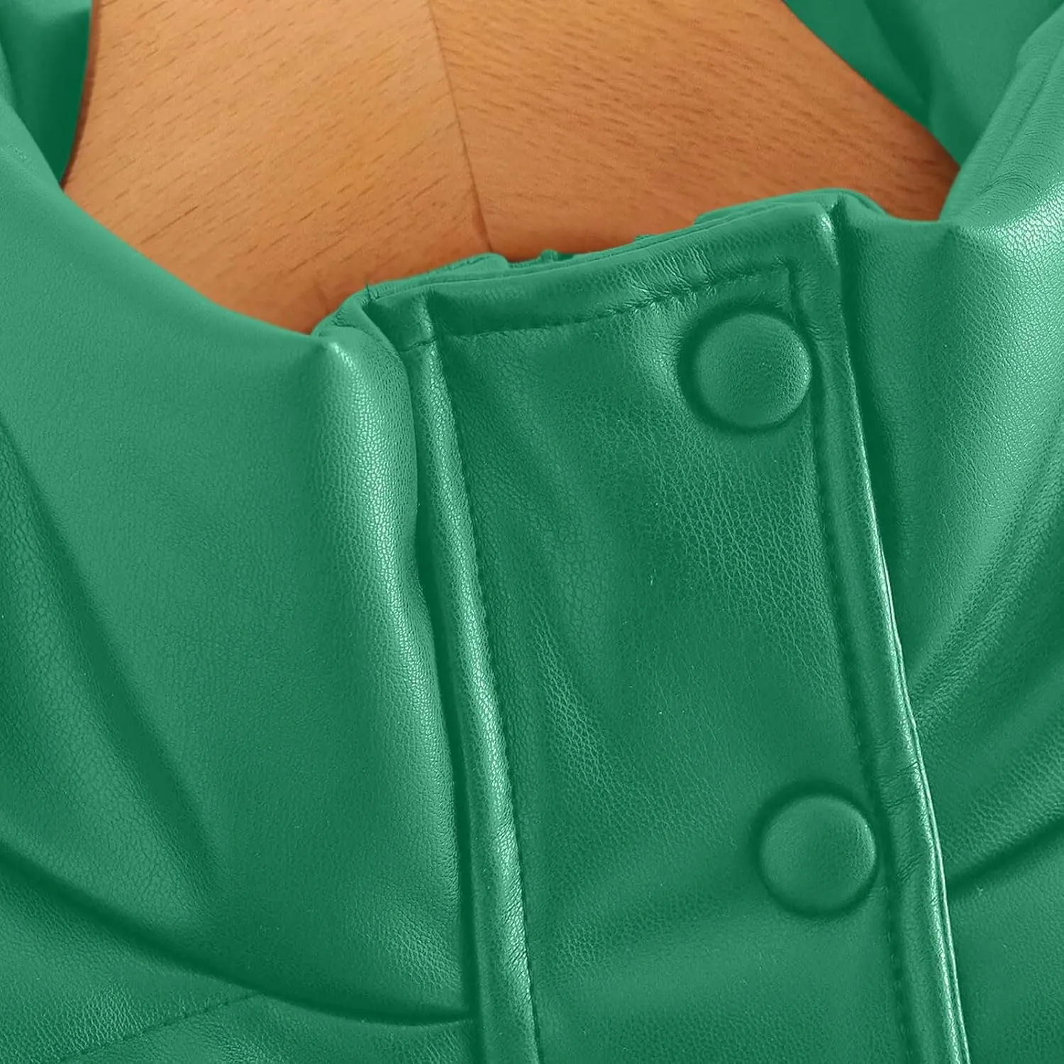 Cropped Puffer Jackets For Women Lightweight Long Sleeve Bubble Jacket Cute Button Softshell Padded Puffer Down Coats