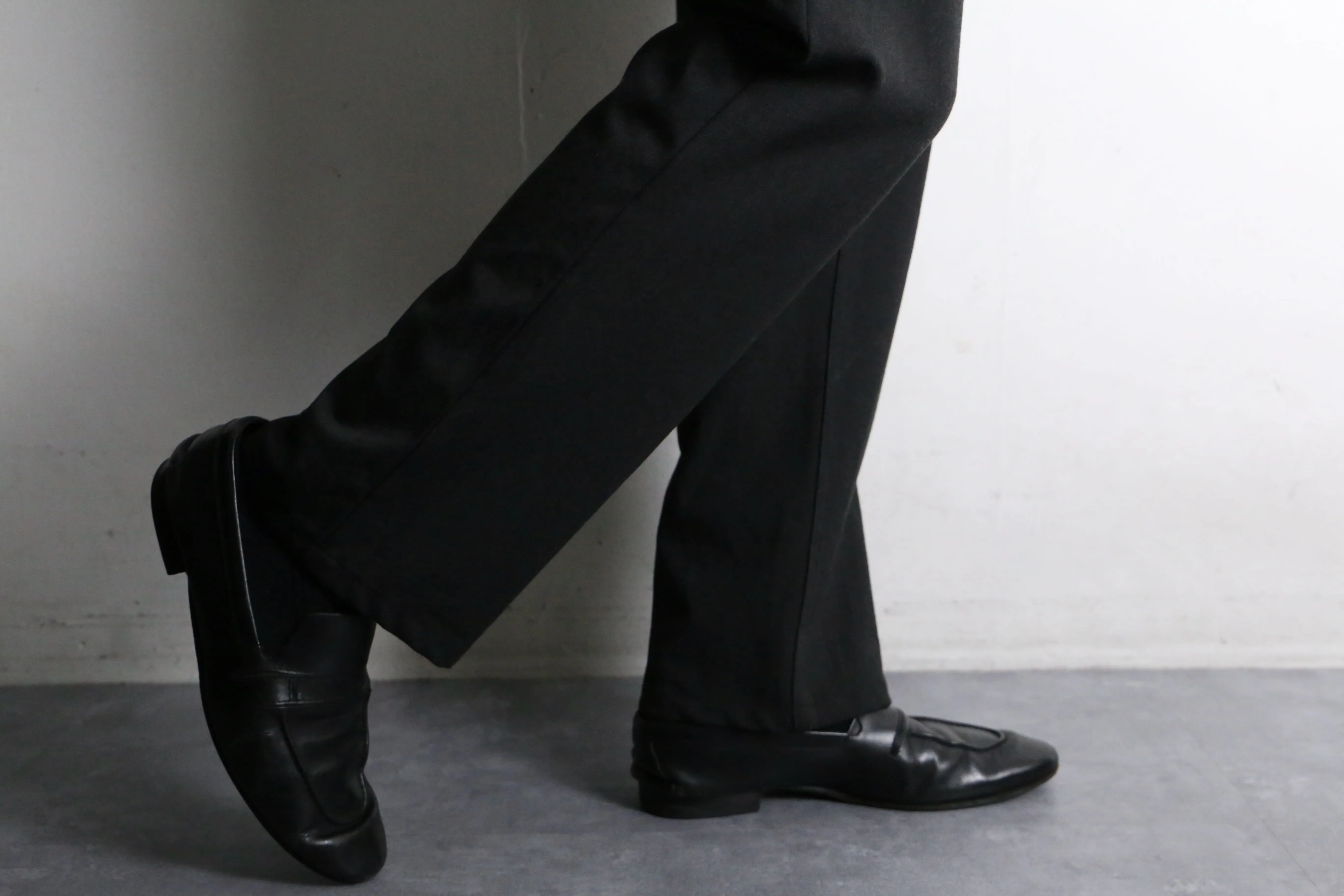 "HUGO BOSS" straight silhouette pants
