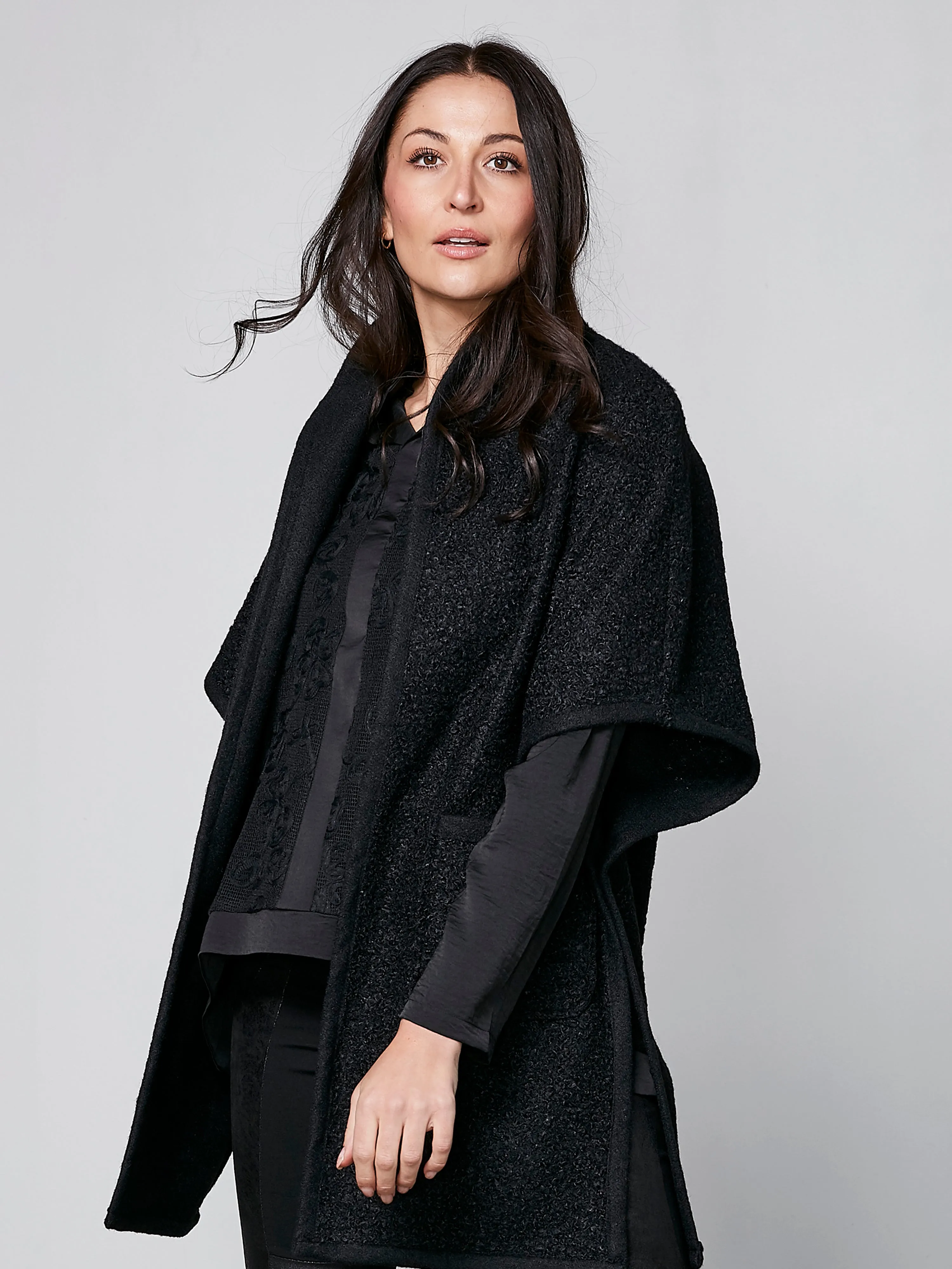 XINYI vest - Black
